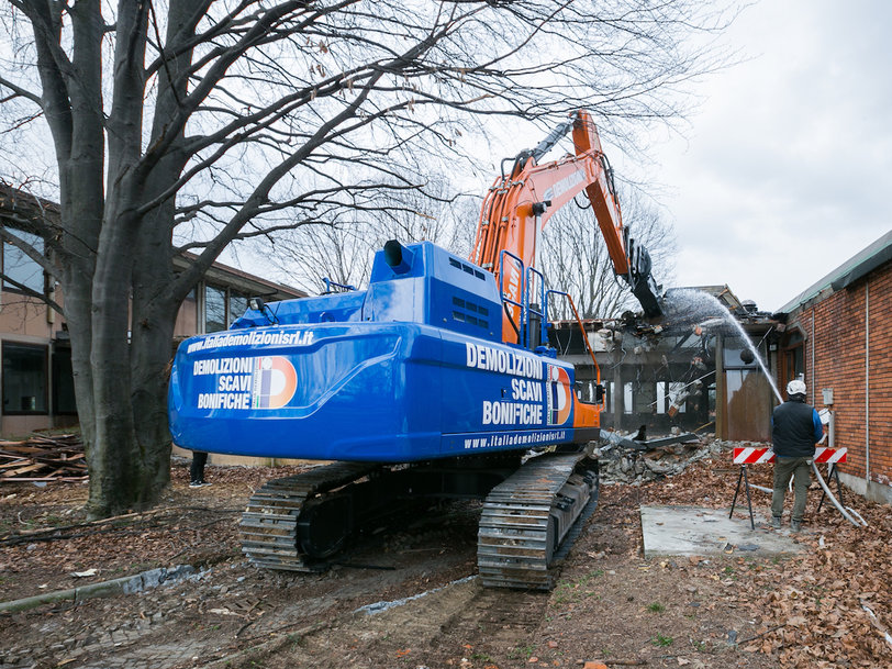 Italia Demolizioni Chooses Doosan for New Machinery Fleet 